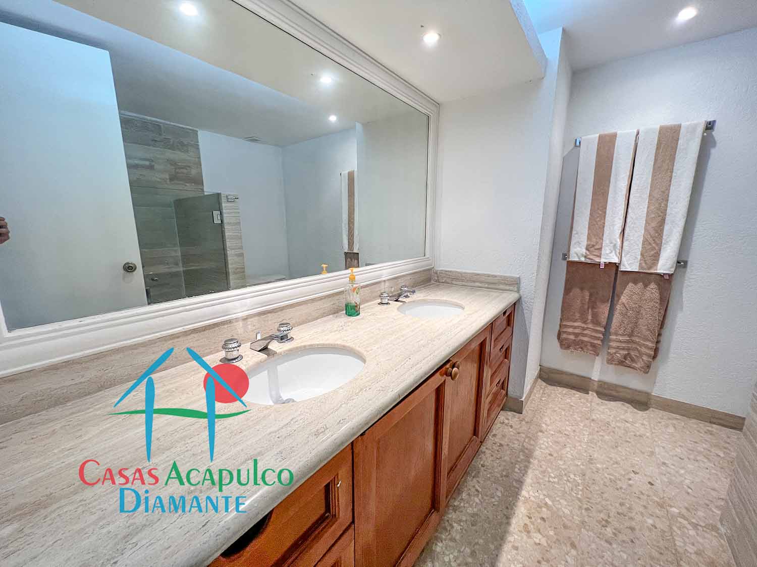 Azteca Princess 305 y 306 - Baño completo 306 1